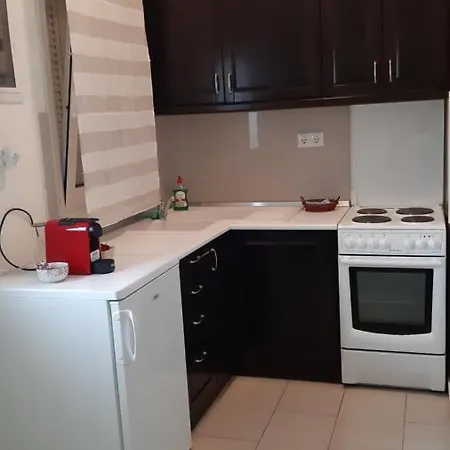 Maisonettes Athina *