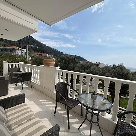 Maisonettes Athina * Chrysi Ammoudia